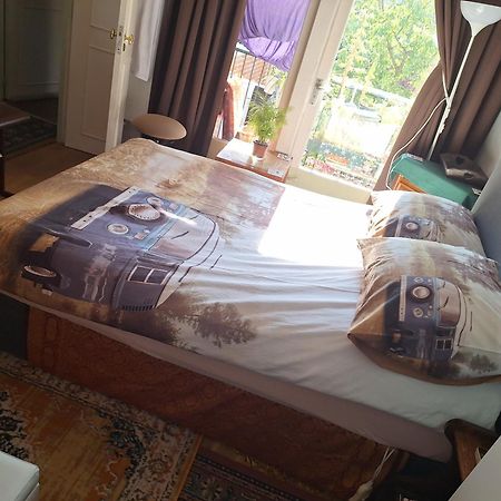 Homey Budget Bedroom أمستردام المظهر الخارجي الصورة