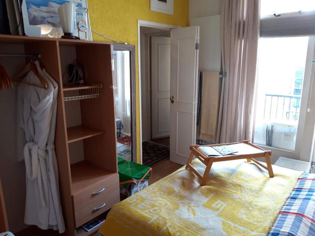 Homey Budget Bedroom أمستردام المظهر الخارجي الصورة