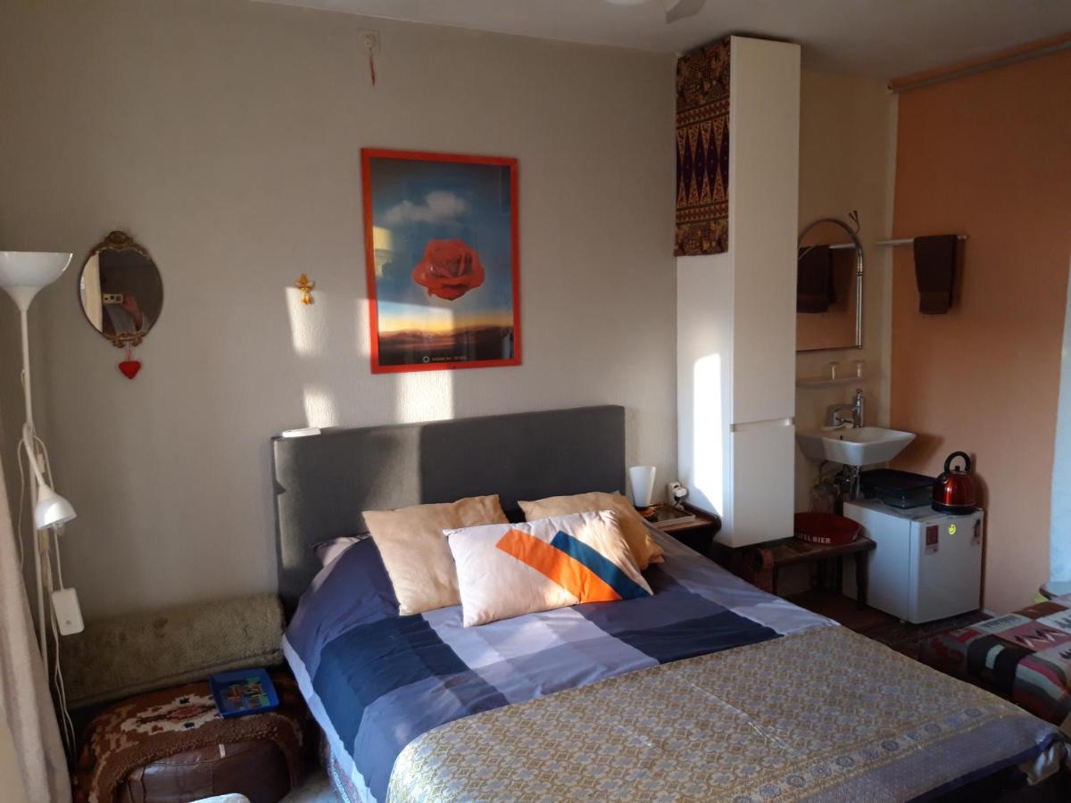 Homey Budget Bedroom أمستردام المظهر الخارجي الصورة