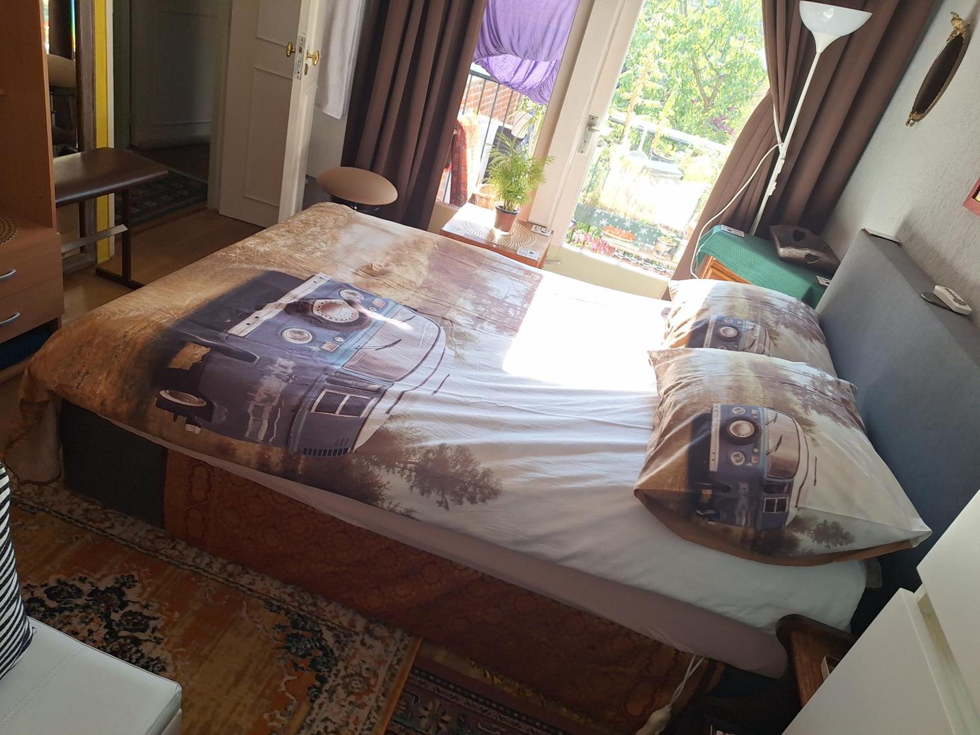 Homey Budget Bedroom أمستردام المظهر الخارجي الصورة